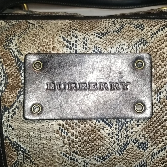 Burberry bag - Picture 6 of 9